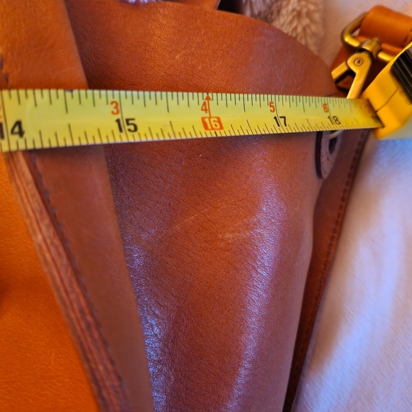 Madewell leather crossbody - Picture 6 of 10